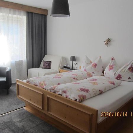 Haus Hager Bed & Breakfast Schlitters Dış mekan fotoğraf